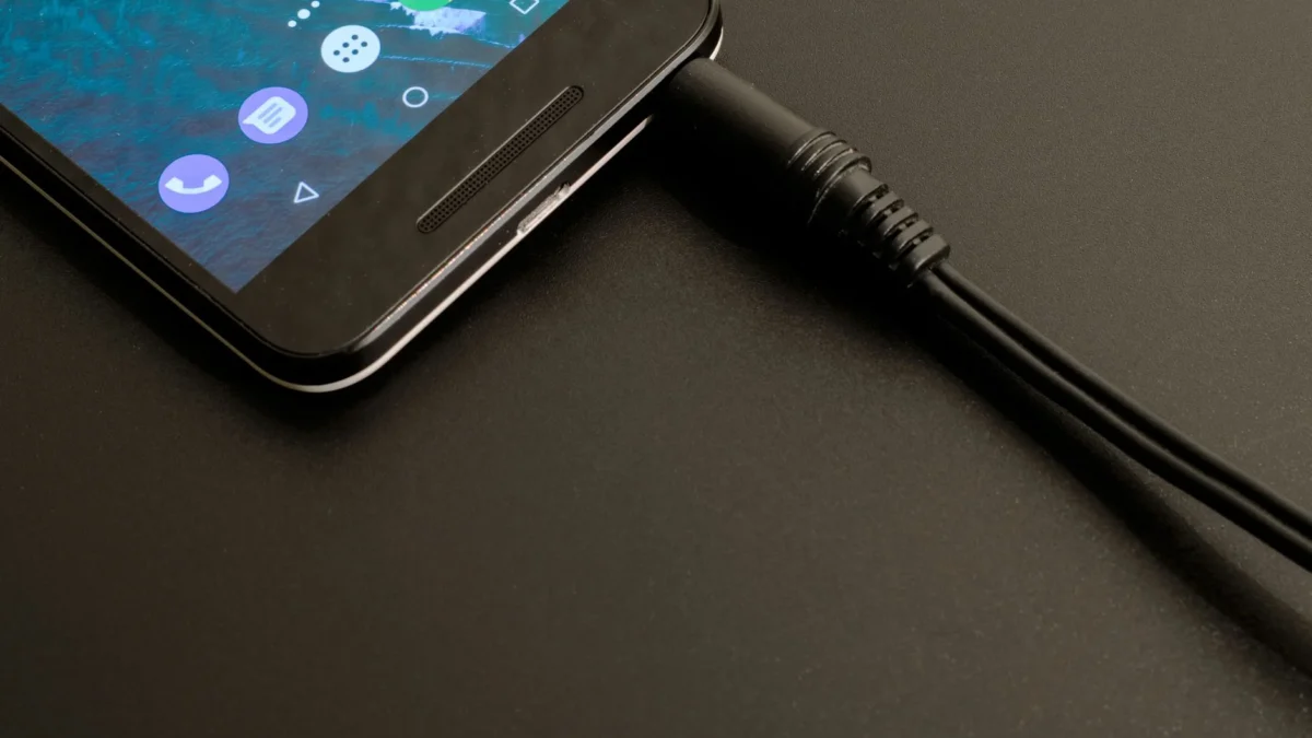 Tips Menghemat Baterai Smartphone Paling Ampuh Agar Awet Seharian
